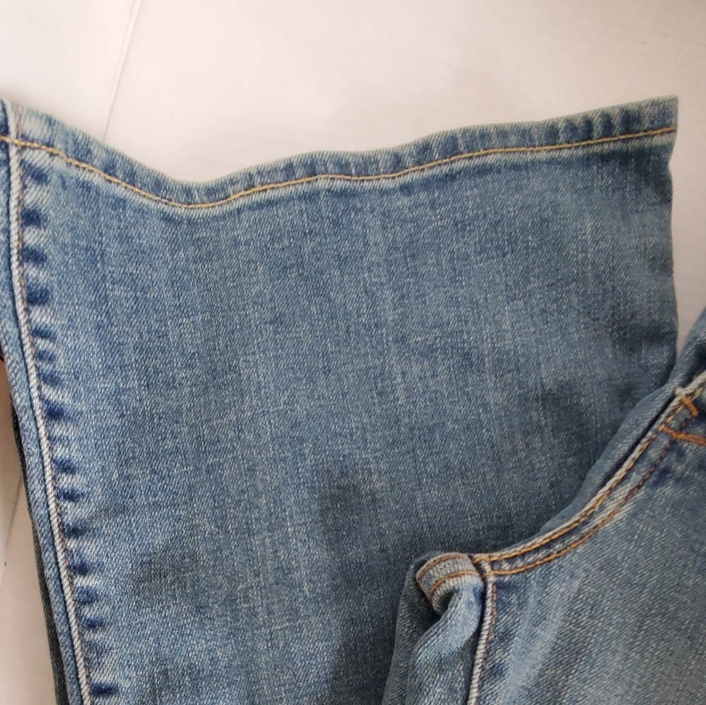 Jeans - Picture 2 of 3